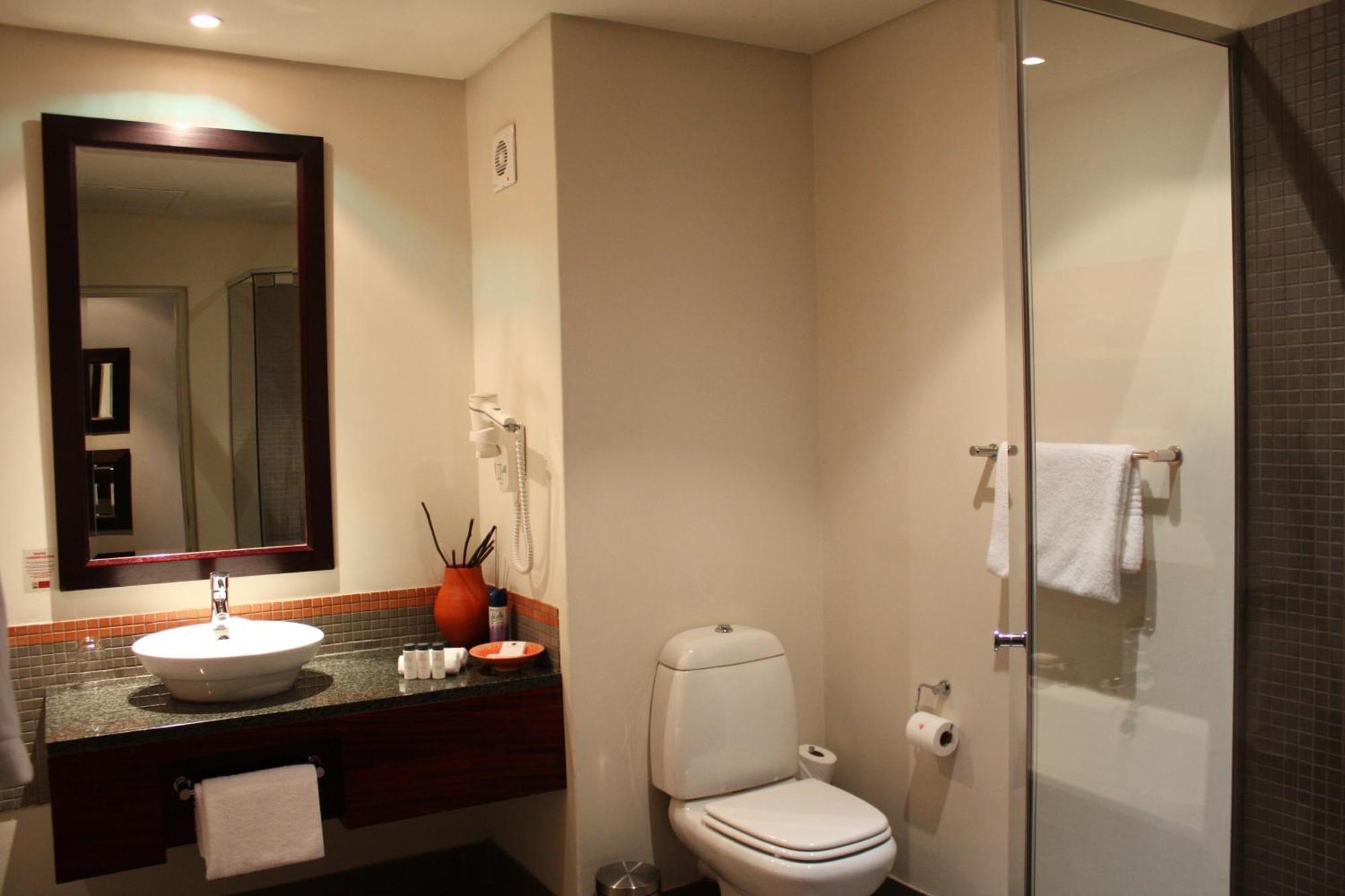 Maropeng Boutique Hotel มากาลีสเบิร์ก ห้อง รูปภาพ