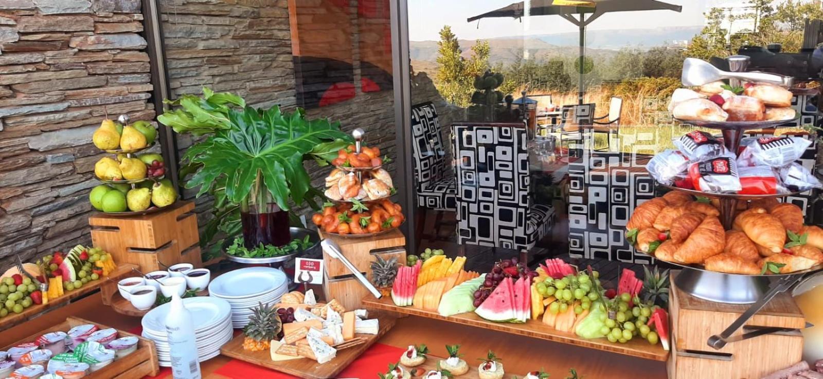 Maropeng Boutique Hotel มากาลีสเบิร์ก ภายนอก รูปภาพ