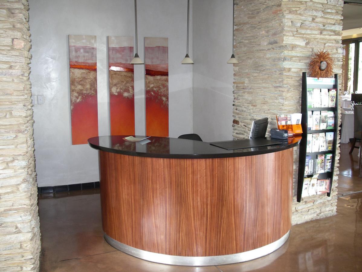 Maropeng Boutique Hotel มากาลีสเบิร์ก ภายนอก รูปภาพ