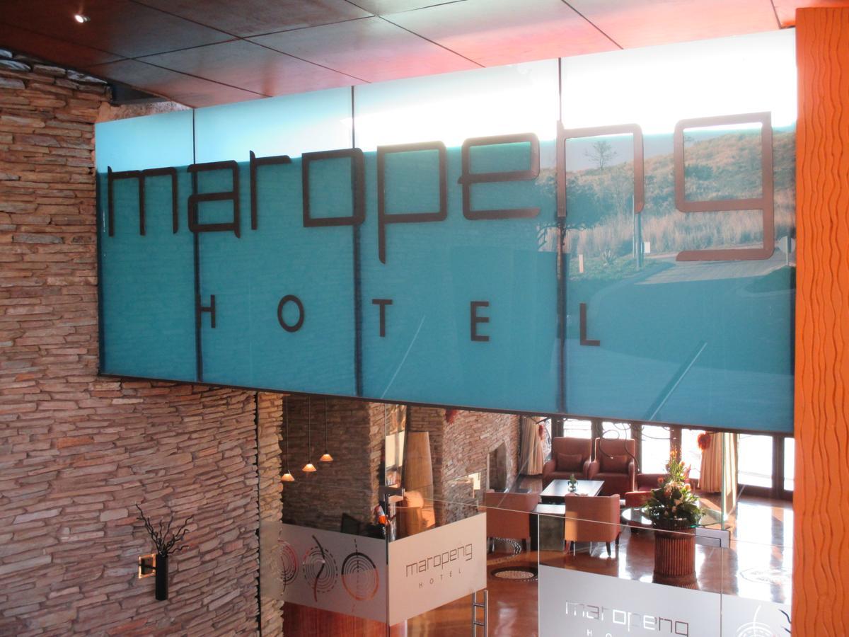 Maropeng Boutique Hotel มากาลีสเบิร์ก ภายนอก รูปภาพ